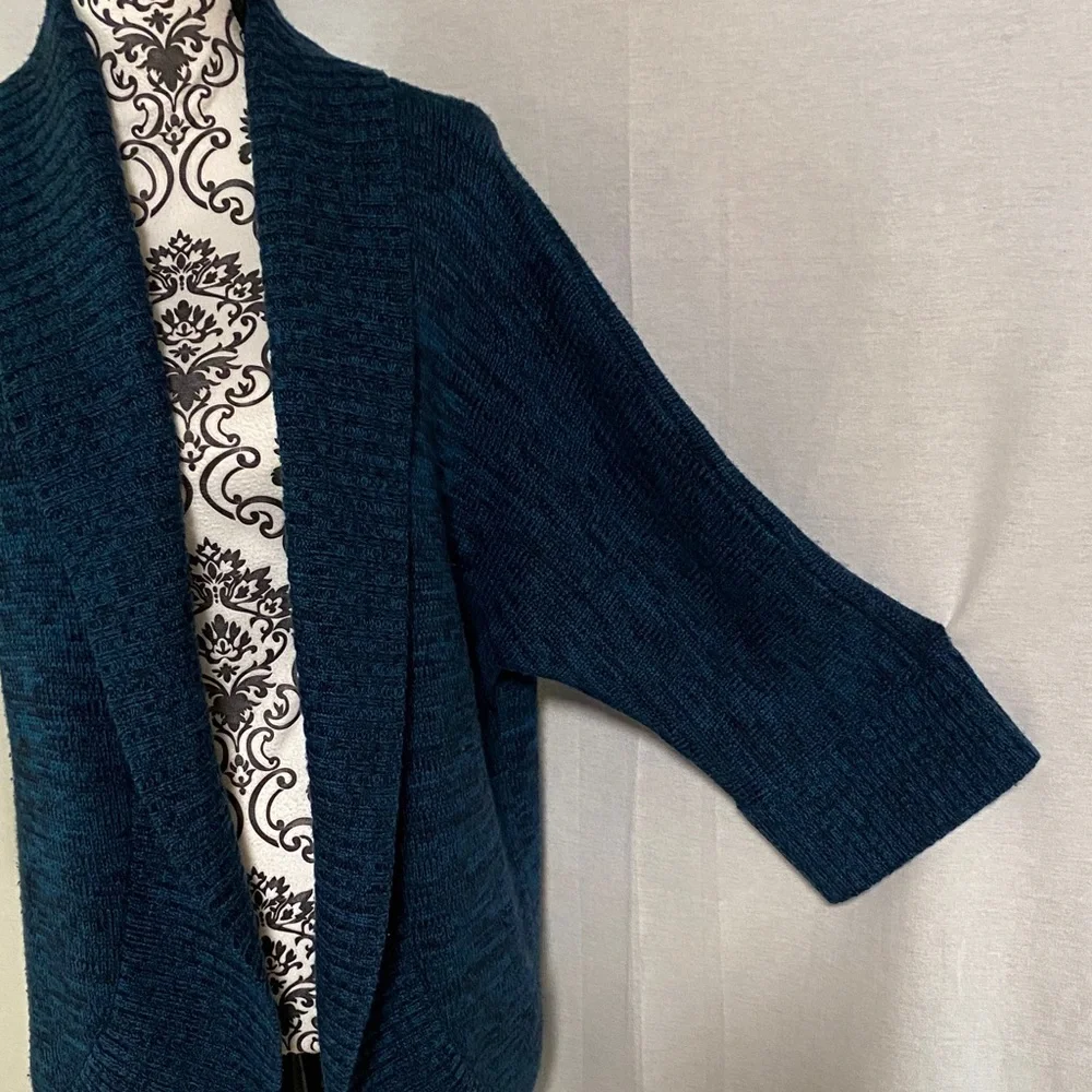 ANTONIO MELANI  Emerald Green and Black Shawl Collar Open front Wool Cardigan